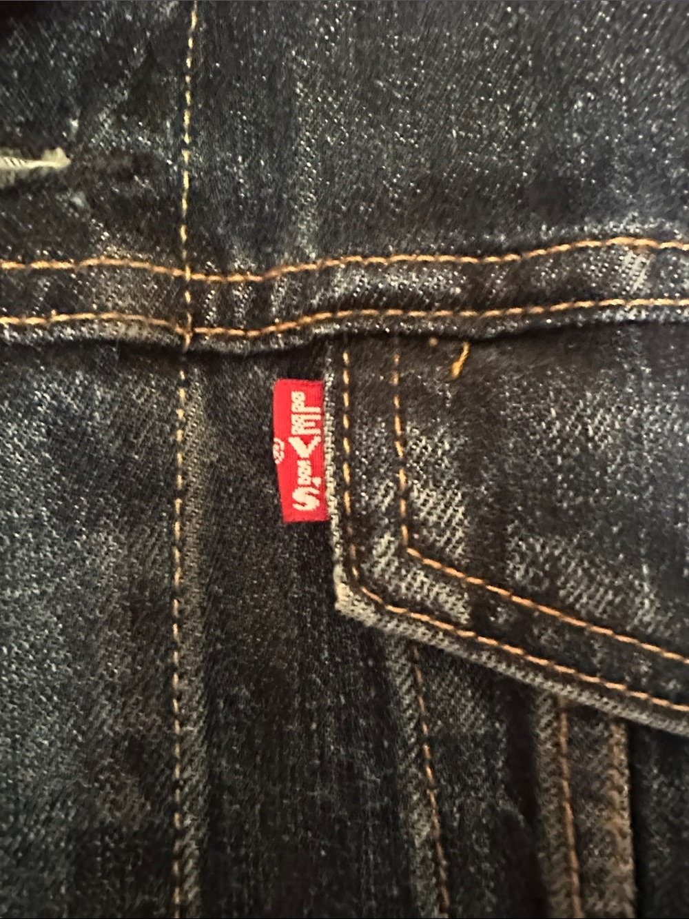 Levi's Dark Blue Denim Trucker Jacket - Picture 3 of 4